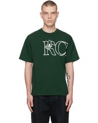 dunkelgrünes bedrucktes T-Shirt mit einem Rundhalsausschnitt von Reese Cooper® 