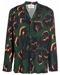 dunkelgrünes Langarmhemd mit Leopardenmuster von Waxman Brothers