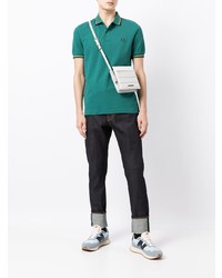 dunkelgrünes Polohemd von Fred Perry