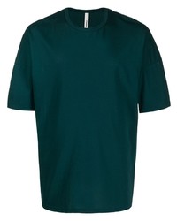 dunkelgrünes T-Shirt mit einem Rundhalsausschnitt von Attachment