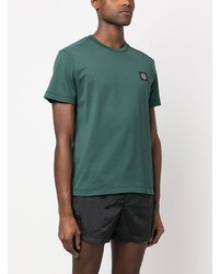 dunkelgrünes T-Shirt mit einem Rundhalsausschnitt von Stone Island