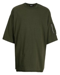dunkelgrünes T-Shirt mit einem Rundhalsausschnitt von UNDERCOVE