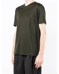 dunkelgrünes T-Shirt mit einem V-Ausschnitt von Emporio Armani