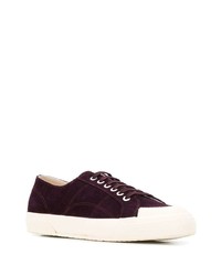 dunkellila niedrige Sneakers von Superga