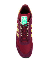 dunkellila niedrige Sneakers von adidas