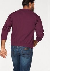 dunkellila Pullover mit einem Rundhalsausschnitt von Fruit of the Loom
