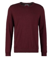 dunkellila Pullover mit einem Rundhalsausschnitt von s.Oliver