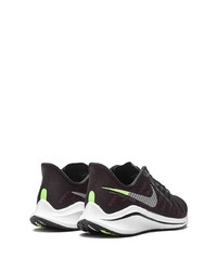 dunkellila Sportschuhe von Nike