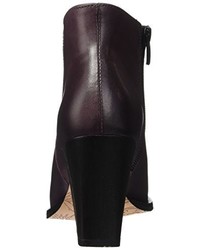 dunkellila Stiefel von Neosens