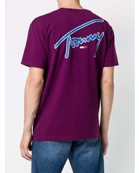 dunkellila T-Shirt mit einem Rundhalsausschnitt von Tommy Jeans