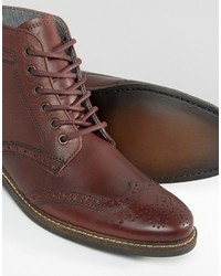 dunkelrote Brogue Stiefel von Red Tape