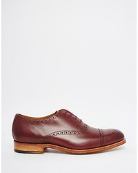 dunkelrote Brogues von Grenson