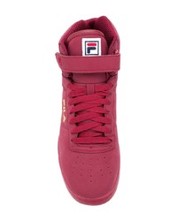 dunkelrote hohe Sneakers von Fila