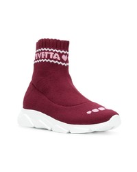 dunkelrote hohe Sneakers von Vivetta