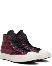 dunkelrote hohe Sneakers von Converse