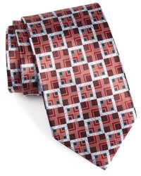 dunkelrote Krawatte mit geometrischen Mustern