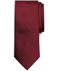 dunkelrote Krawatte