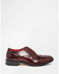 dunkelrote Leder Brogues von Base London