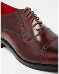 dunkelrote Leder Brogues von Base London