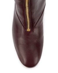 dunkelrote Leder mittelalte Stiefel von Stuart Weitzman