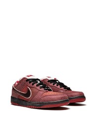 dunkelrote Leder niedrige Sneakers von Nike