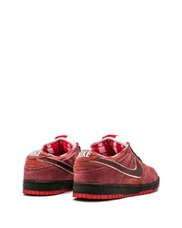 dunkelrote Leder niedrige Sneakers von Nike