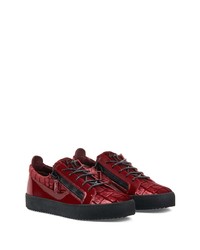 dunkelrote Leder niedrige Sneakers von Giuseppe Zanotti