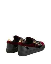 dunkelrote Leder niedrige Sneakers von Giuseppe Zanotti