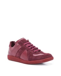 dunkelrote Leder niedrige Sneakers von Maison Margiela