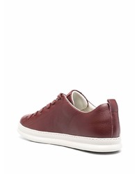 dunkelrote Leder niedrige Sneakers von Camper