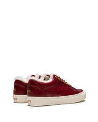 dunkelrote Leder niedrige Sneakers von Vans