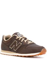 dunkelrote Leder Turnschuhe von New Balance