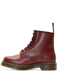 dunkelrote Lederstiefel von Dr. Martens