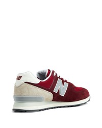 dunkelrote niedrige Sneakers von New Balance