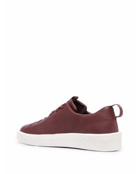 dunkelrote niedrige Sneakers von Camper