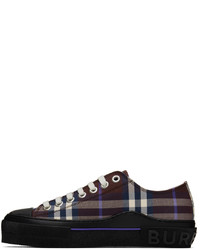 dunkelrote Segeltuch niedrige Sneakers mit Schottenmuster von Burberry