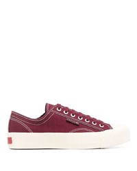 dunkelrote Segeltuch niedrige Sneakers von Superga