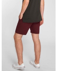 dunkelrote Shorts von Just Rhyse