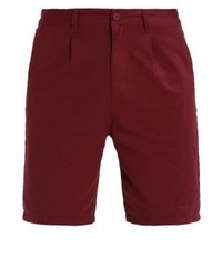 dunkelrote Shorts von YOURTURN