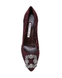 dunkelrote Spitze Pumps von Manolo Blahnik