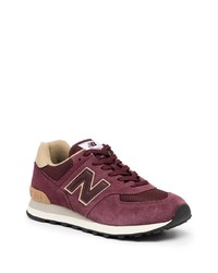 dunkelrote Sportschuhe von New Balance