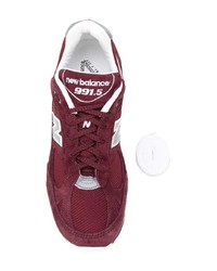 dunkelrote Sportschuhe von New Balance