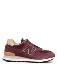 dunkelrote Sportschuhe von New Balance