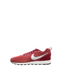 dunkelrote Sportschuhe von Nike Sportswear