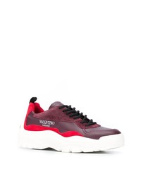 dunkelrote Sportschuhe von Valentino Garavani