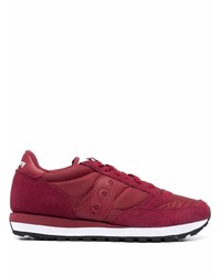 dunkelrote Sportschuhe von Saucony