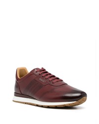 dunkelrote Sportschuhe von Bally