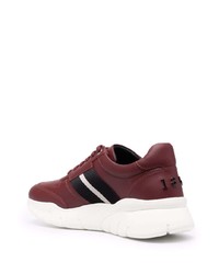 dunkelrote Sportschuhe von Bally