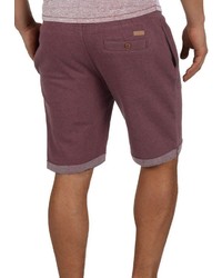 dunkelrote Sportshorts von INDICODE