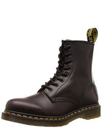 dunkelrote Stiefel von Dr. Martens